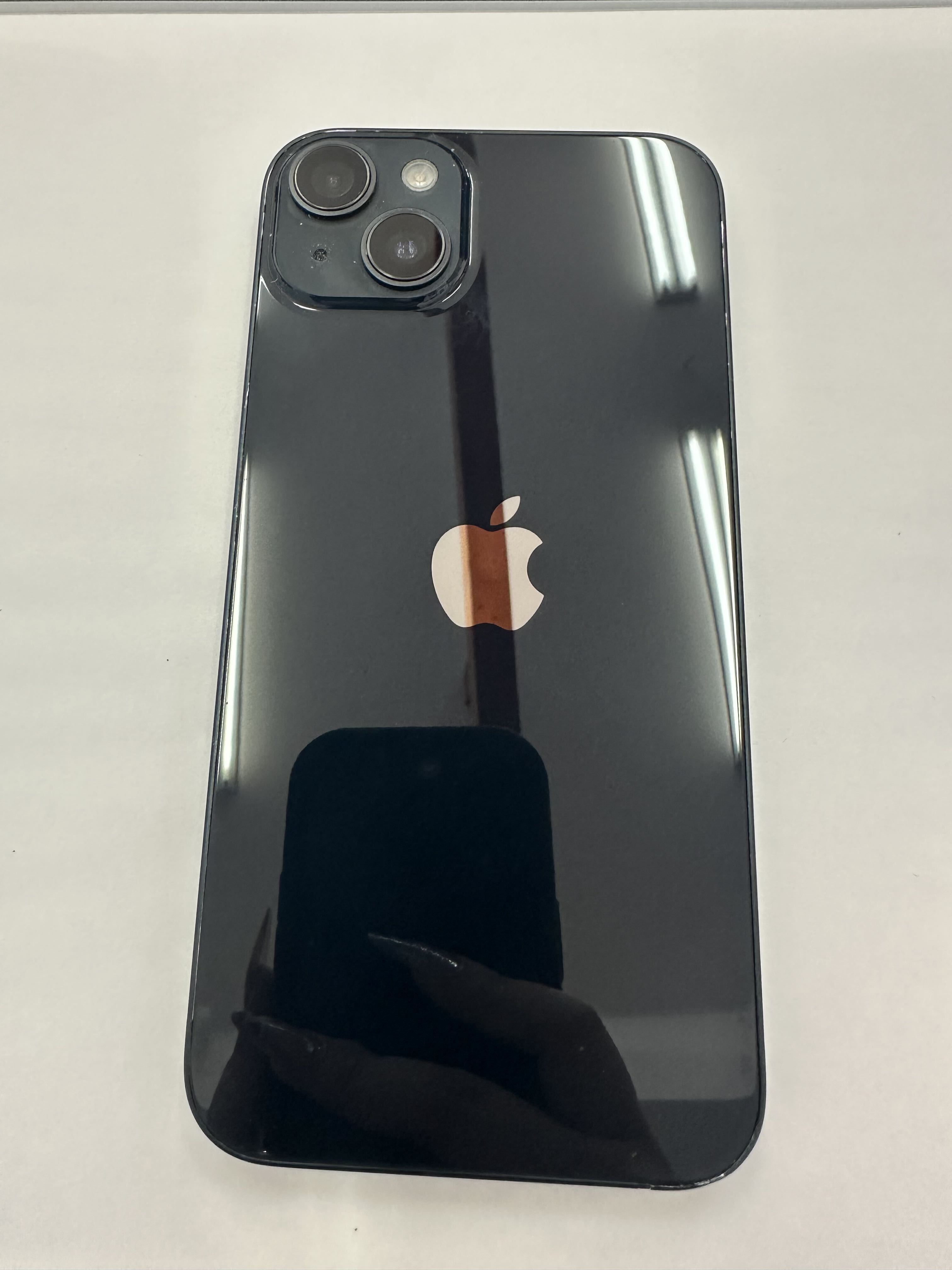 豊川市】iPhone 14 Plusの液晶に線が入る症状を画面交換で修理！当日60